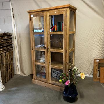 Vitrinekast -massief teak hout - vanaf € 299,- Bij TTM Wonen beschikbaar voor biedingen