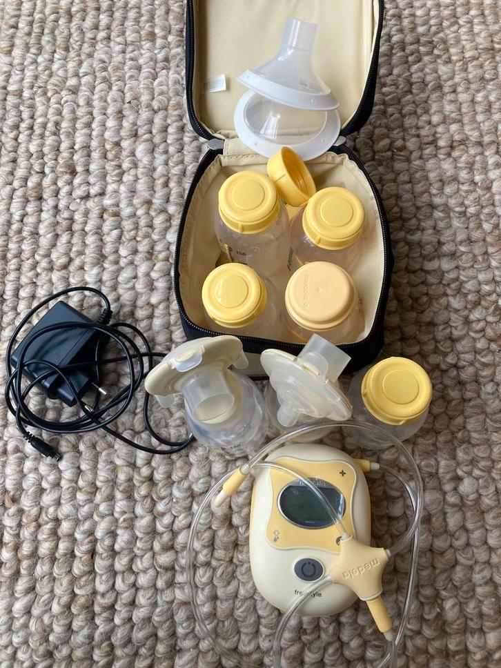 Dubbele elektrische borstkolf | Mandela, Kinderen en Baby's, Babyvoeding en Toebehoren, Gebruikt, Borstkolf, Ophalen of Verzenden