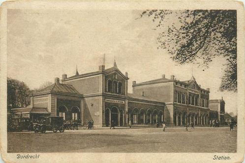 (701-069-011) Dordrecht Station, Verzamelen, Ansichtkaarten | Nederland, Zuid-Holland, Verzenden