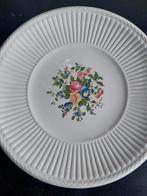 Wedgwood Conway bord 24 cm, Huis en Inrichting, Keuken | Servies, Ophalen of Verzenden, Zo goed als nieuw, Bord(en), Wedgwood
