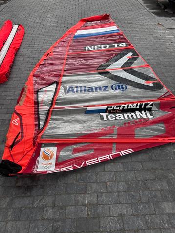IQFOiL 9.0m2 windsurf / windfoil race zeil beschikbaar voor biedingen