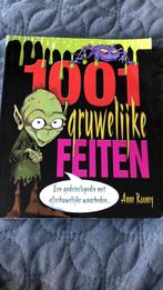 1001 gruwelijke feiten, Boeken, Ophalen of Verzenden, Zo goed als nieuw