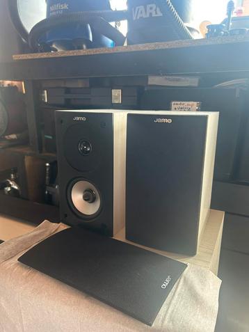 Jamo speakers beschikbaar voor biedingen