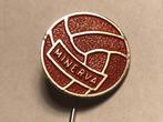Metalen MINERVA VOETBALCLUB Speld (Rood/Metaalkleur)., Verzamelen, Speldjes, Pins en Buttons, Verzenden, Zo goed als nieuw, Sport