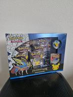 25th celebrations deluxe pin collection, Ophalen of Verzenden, Nieuw, Starterdeck, Foil
