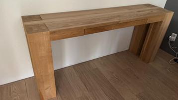 Licht eiken Sidetable beschikbaar voor biedingen