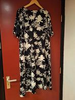 Mooie jurk van Masai, Kleding | Dames, Jurken, Maat 38/40 (M), Ophalen of Verzenden, Zo goed als nieuw, Knielengte