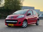 Peugeot 107 1.0-12V XS/ ZEER ZUINIG, Voorwielaandrijving, Gebruikt, 4 stoelen, 68 pk
