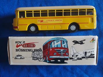 Büssing 1959 autobus van blik, geel crème kleurig dak Kovap beschikbaar voor biedingen