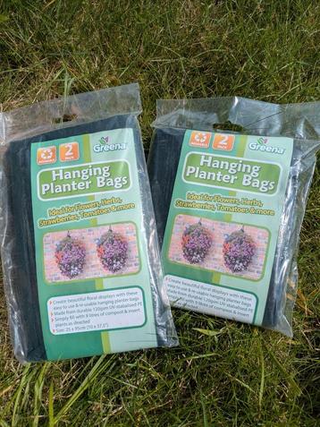 Hangzakken bloemen plantzakken Meerstad  beschikbaar voor biedingen