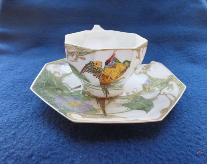 Rozenburg Eierschaal Kop en Schotel vogel  C. W. J. t'Hart, Antiek en Kunst, Antiek | Servies los, Verzenden