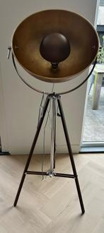 Prachtige staande lamp, Huis en Inrichting, Lampen | Vloerlampen, Ophalen, Klassiek/Modern, Zo goed als nieuw, Metaal