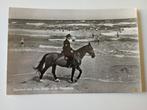 Egmond aan Zee Politie te Paard 1968, Ophalen of Verzenden, 1960 tot 1980, Gelopen, Noord-Holland