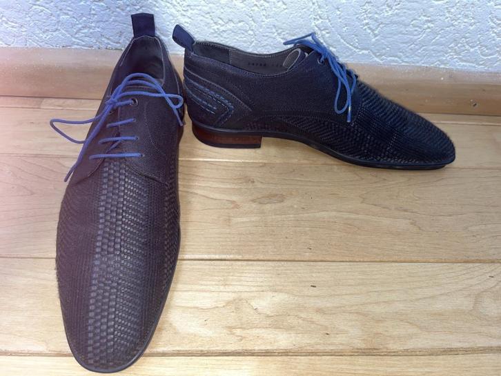 Floris van Bommel veterschoenen maat 40 2/3 blauw met werkje, Kleding | Heren, Schoenen, Gedragen, Veterschoenen, Blauw, Verzenden
