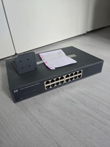 KTI Fast Ethernet Rack switch  beschikbaar voor biedingen