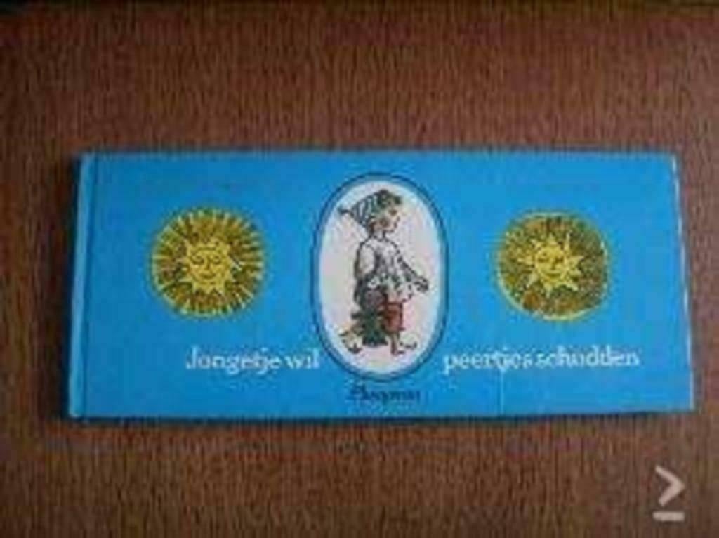 Jongetje wil peertjes schudden - Felix Hoffmann"", Ophalen of Verzenden, Zo goed als nieuw, Fictie algemeen