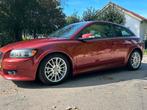 Volvo C30 2.5 T5 2007 rood metallic apk tm Sept 2026, Auto's, 65 €/maand, 1346 kg, 700 kg, 4 stoelen