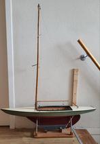 MODELSCHIP Zeilboot met een mast, Hobby en Vrije tijd, Modelbouw | Boten en Schepen, Ophalen, Gebruikt, Overige merken