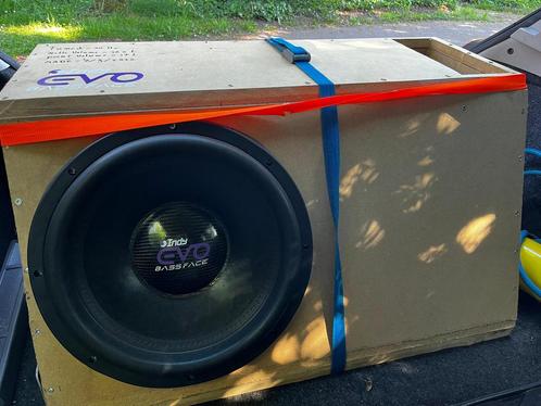 Indy EVO 15 inch, professionele subwoofer installatie, Auto diversen, Autospeakers, Zo goed als nieuw, Ophalen of Verzenden