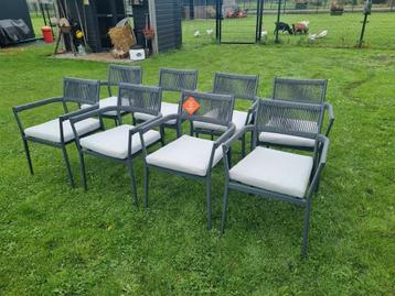 8 stuks Garden impressions diningstoelen €100 per stuk  beschikbaar voor biedingen