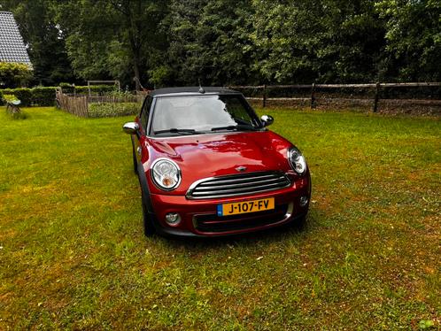 Mini cabrio 1.6 Cooper. Navi-nwApk-xenon-leer., Auto's, Mini, Particulier, Cabrio, ABS, Adaptive Cruise Control, Airbags, Airconditioning