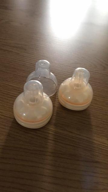 2x Medela calma speen beschikbaar voor biedingen