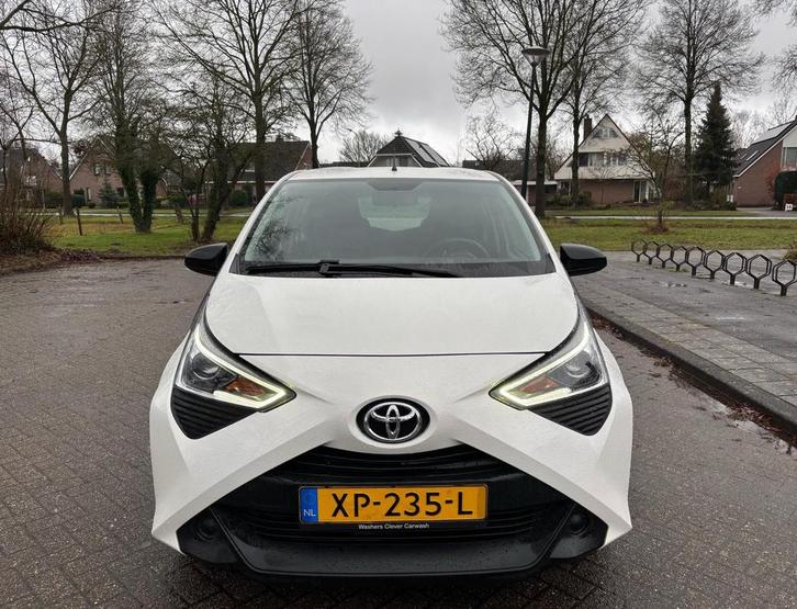 Toyota Aygo-X-fun-2019-Airco-Bluetooth-NAP, Auto's, Toyota, Particulier, Aygo, ABS, Airbags, Airconditioning, Alarm, Bluetooth