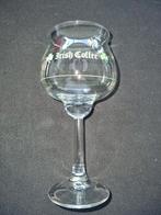 6 Irish coffee glazen met klavertje 3 en bewerkte voet., Verzamelen, Glas en Borrelglaasjes, Ophalen of Verzenden, Zo goed als nieuw