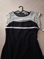 Zwarte jurk met witte tule en parels details maat M / L, Maat 38/40 (M), Verzenden, Zwart, Zo goed als nieuw