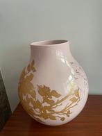 IKEA Hellarius Vaas Roze - Beschadigd, Huis en Inrichting, Woonaccessoires | Vazen, Ophalen, Gebruikt, Overige kleuren, Aardewerk of Porselein