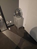 Metalen kastje kwantum, Huis en Inrichting, Ophalen of Verzenden, Zo goed als nieuw, 25 tot 50 cm, Minder dan 50 cm