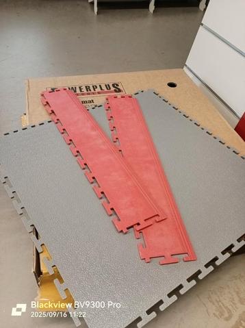 Pvc klik vloertegel beschikbaar voor biedingen