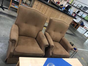 Fauteuil 2x bruin MP716 beschikbaar voor biedingen
