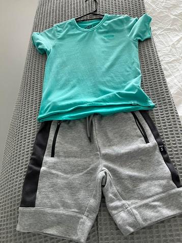 Stoere set korte broek met  shirt.(Vingino) beschikbaar voor biedingen
