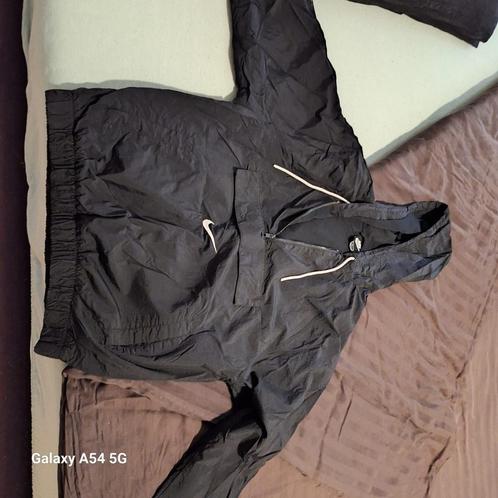 Nike pak, Kleding | Heren, Heren-kledingpakketten, Zo goed als nieuw, Maat 48/50 (M), Ophalen