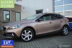 Volvo V40 Cross Country 1.6 D2 Ocean Race PANORAMADAK/LEDER, Auto's, Gebruikt, 4 cilinders, Bruin, Leder
