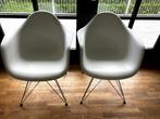 Vitra Eames DAR stoelen wit 2x, Ophalen, Zo goed als nieuw, Wit, Twee