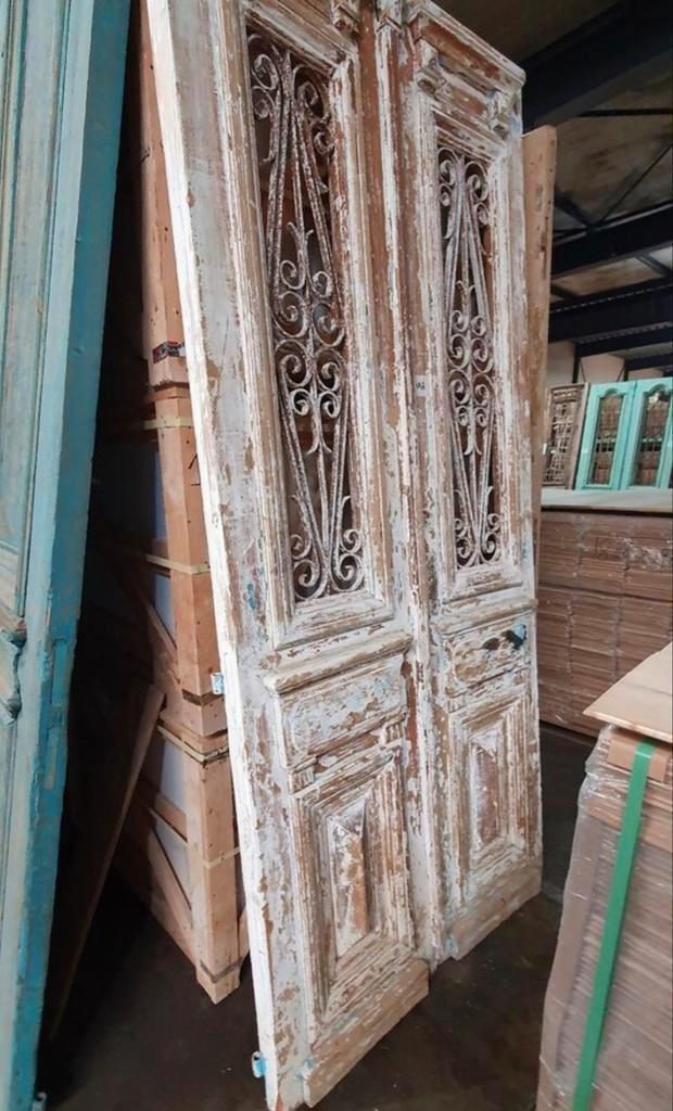 ANTIEKE DEUREN ANTIEKE PILAREN GROOT ASSORTIMENT, Antiek en Kunst, Curiosa en Brocante, Ophalen of Verzenden