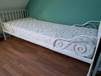 Ikea bed + matras + topper, Huis en Inrichting, Slaapkamer | Bedden, Ophalen, Eenpersoons, Wit, Zo goed als nieuw