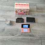 Nintendo 3DS roze in doos, Spelcomputers en Games, Spelcomputers | Nintendo DS, Ophalen, Zo goed als nieuw, Roze, DS Lite