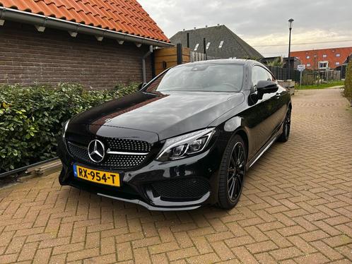 Mercedes Coupe Black C180 AMG 9G-Tronic - Uitmuntende staat, Auto's, Mercedes-Benz, Particulier, C-Klasse, 360° camera, ABS, Adaptieve lichten