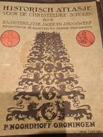1926 historisch atlasje voor de christelijke scholen Wouters, Gelezen, Overige atlassen, Ophalen of Verzenden, 1800 tot 2000
