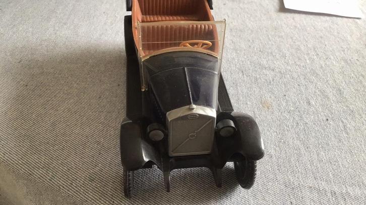 STAHLBERG VOLVO JACOB OV 4 1927 COMPLEET DUS OOK KOPLAMPEN, Hobby en Vrije tijd, Modelauto's | 1:24, Zo goed als nieuw, Overige merken