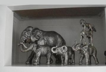 Decoratie olifanten interieur Rookvrij beschikbaar voor biedingen