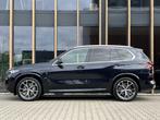 Bmw X5 xDrive50e Launch M-Sport | Adaptive Cruise | Sky Loun, Gebruikt, 2395 kg, Adaptive Cruise Control, Zwart