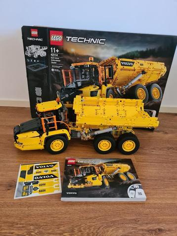 Lego technic Volvo 6x6 truck met kieptrailer 42114 beschikbaar voor biedingen