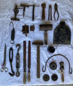 Brocante oud gereedschap o.a.: grendel - haken - schaar, Antiek en Kunst, Ophalen of Verzenden