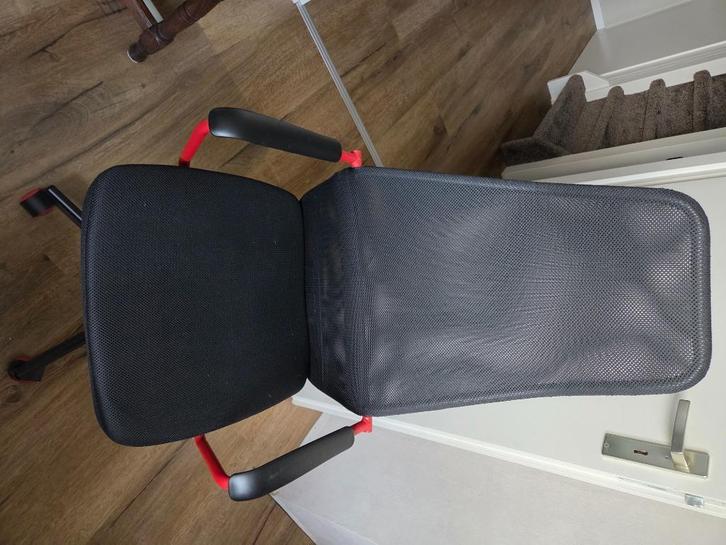 Gamingstoel, Huis en Inrichting, Stoelen, Zo goed als nieuw, Eén, Zwart, Ophalen