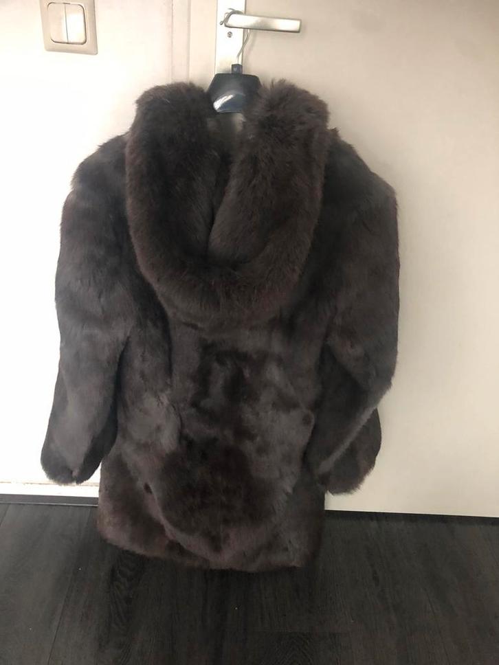 Echte bontjas konijnenbont real fur coat maat M / L, Kleding | Dames, Jassen | Winter, Zo goed als nieuw, Maat 38/40 (M), Bruin