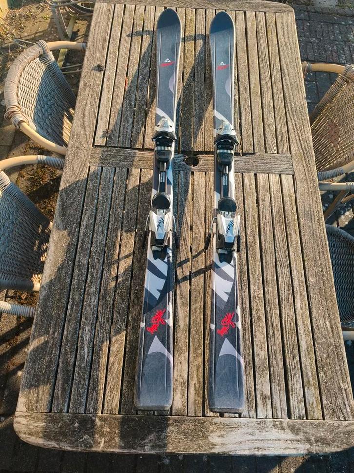 Rossignol T-Power Ski's 160cm, Sport en Fitness, Skiën en Langlaufen, Gebruikt, Ski's, Rossignol, 160 tot 180 cm, Ophalen of Verzenden